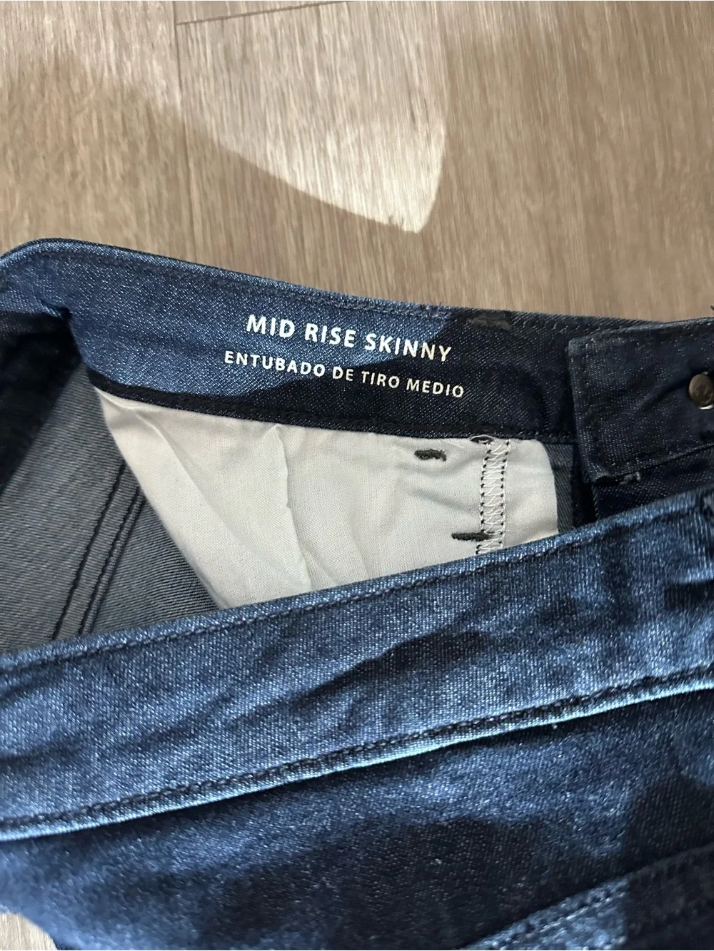 Universal Thread Jeans - Picture 4 of 6